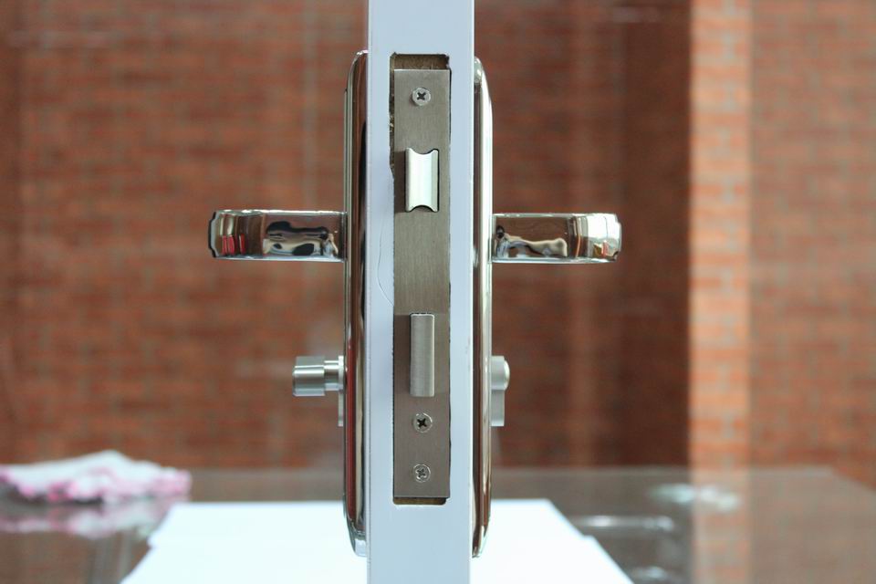 Supply all kinds of thin door lock,door lock handle set